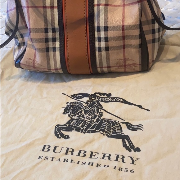 Burberry bucket bag “vintage” - Picture 3 of 10